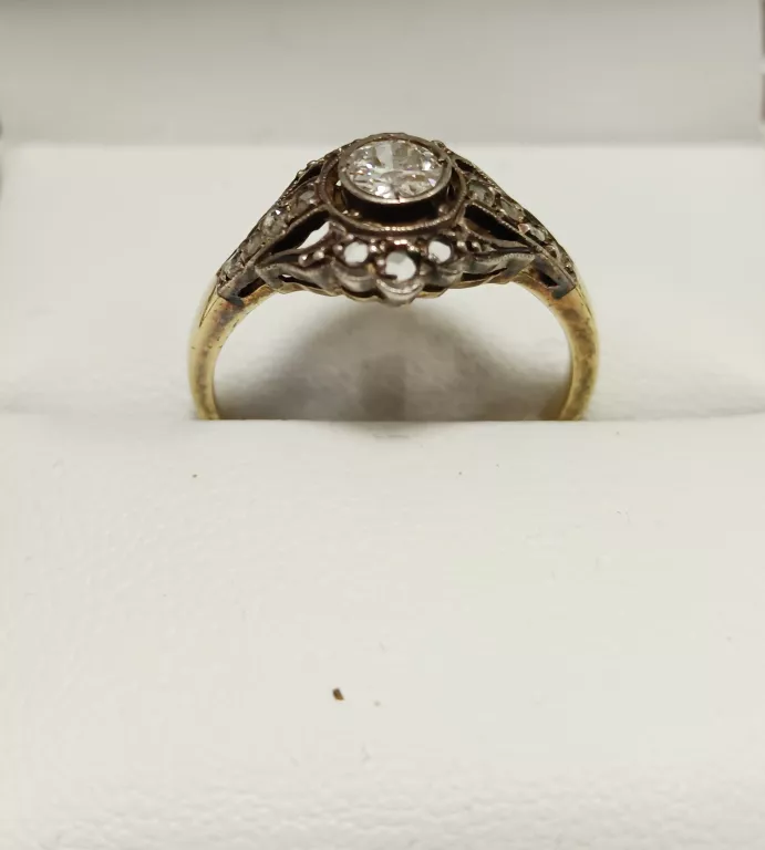 zloty-pierscionek-w-stylu-art-deco-z-brylantem-stan-uzywany