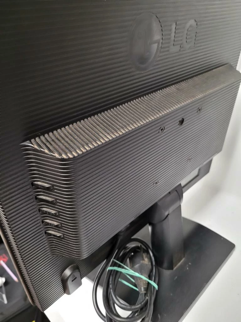 monitor-lg-flatron-l1919s-zasilacz-polecamy-kod-producenta-l1919s