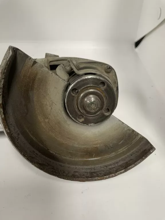 szlifierka-katowa-blackdecker-kg912-product-id