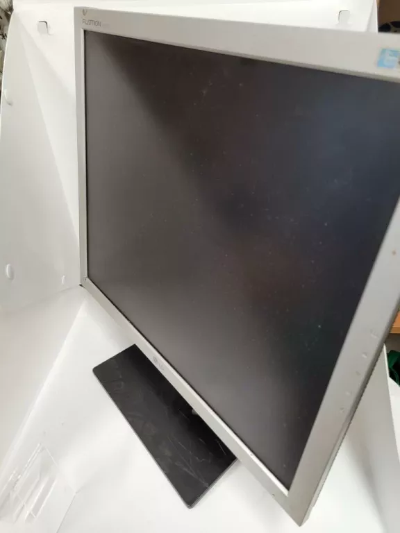 MONITOR LG FLATRON L1919S + ZASILACZ POLECAMY !!!