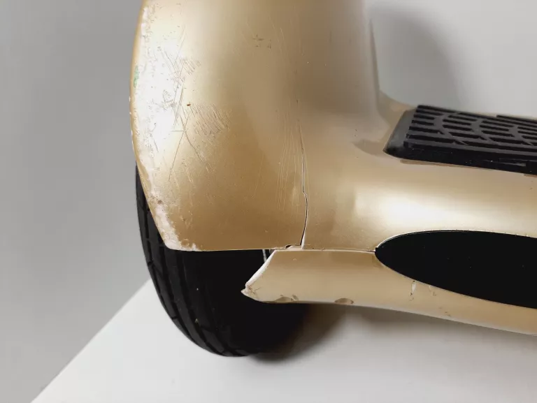 deskorolka-elektryczna-fitkraft-stan-uzywany