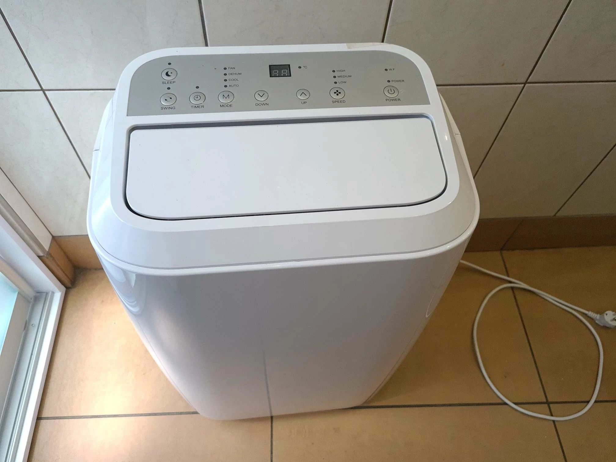 klimatyzator-przenosny-214024-akcesoria-wolnosci-336-zabrze-sj