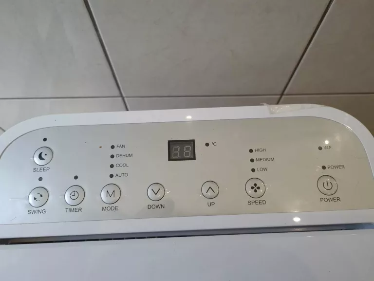 klimatyzator-przenosny-214024-akcesoria-stan-uzywany