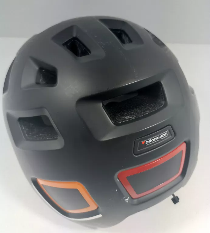 KASK ROWEROWY BIKEMATE Z 3 TRYBAMI LAMPKI OSTRZEG