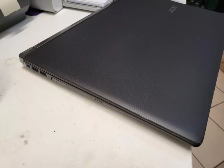 ACER V 17 NITRO 1TB/8GB I5-4210H GF 940M