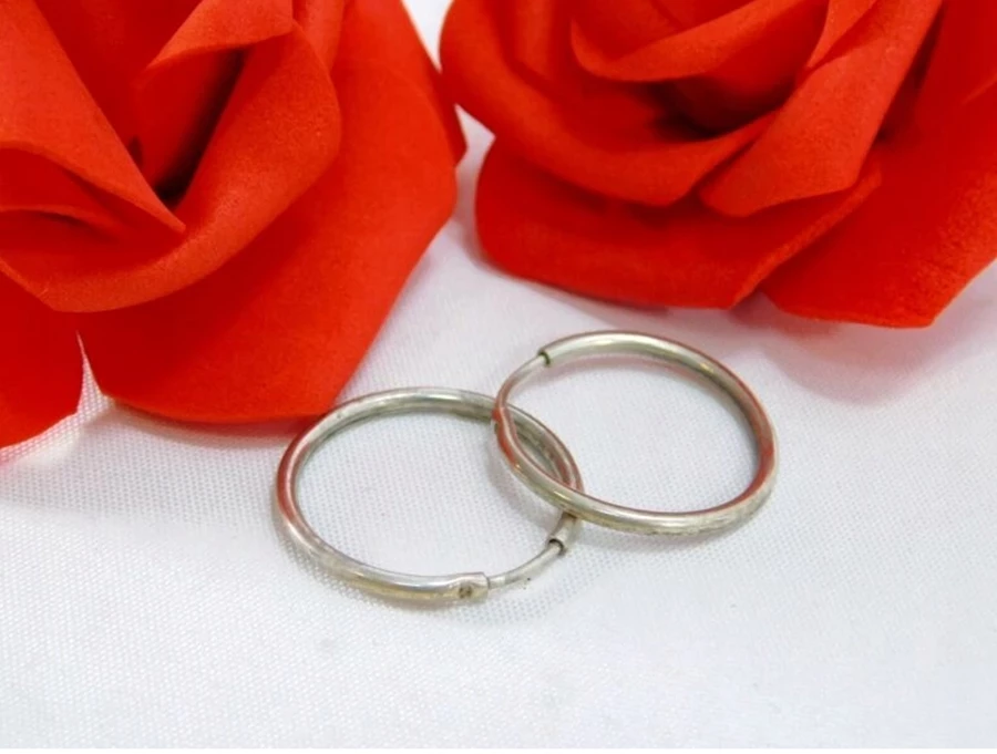 srebrne-delikatne-kolczyki-kolka-925-226g-32-cm-marka-inna-marka