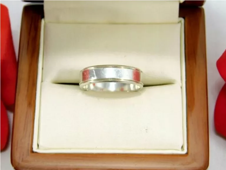 srebrna-delikatna-obraczka-291g-p925-rozmiar-14-rozmiarsrednica-wew-mm-141700