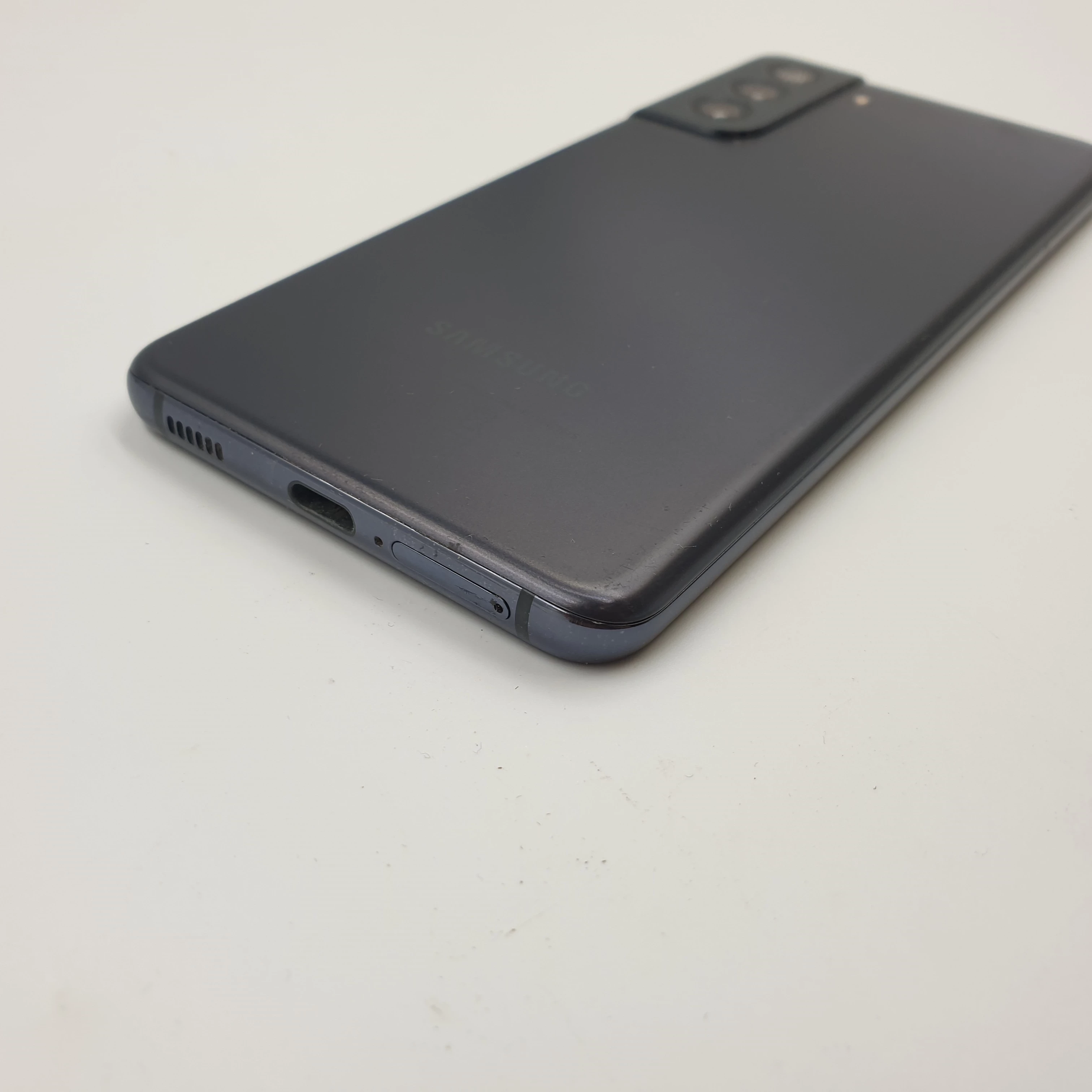 telefon-samsung-galaxy-s21-opis-stan-uzywany