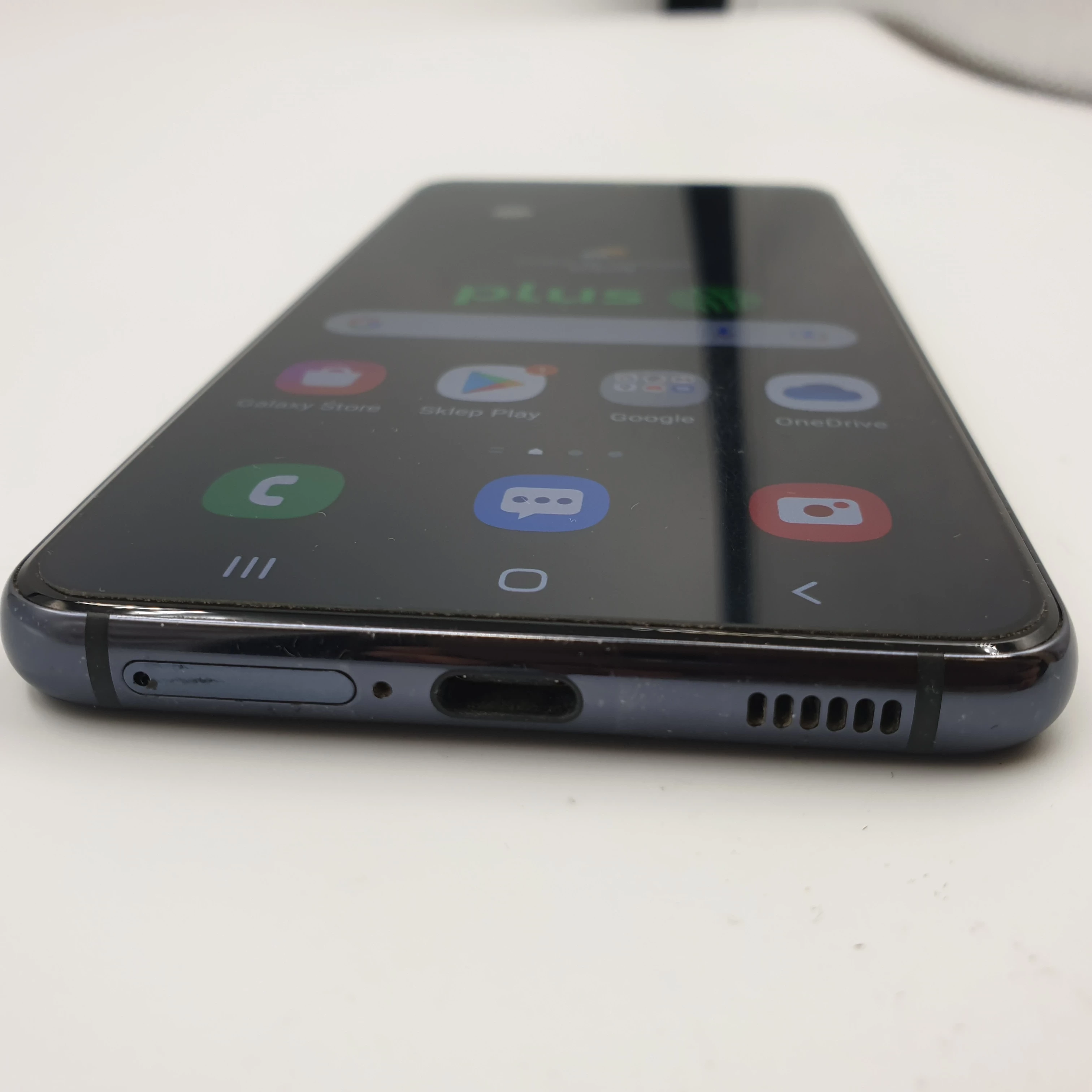 telefon-samsung-galaxy-s21-opis-przekatna-ekranu-62