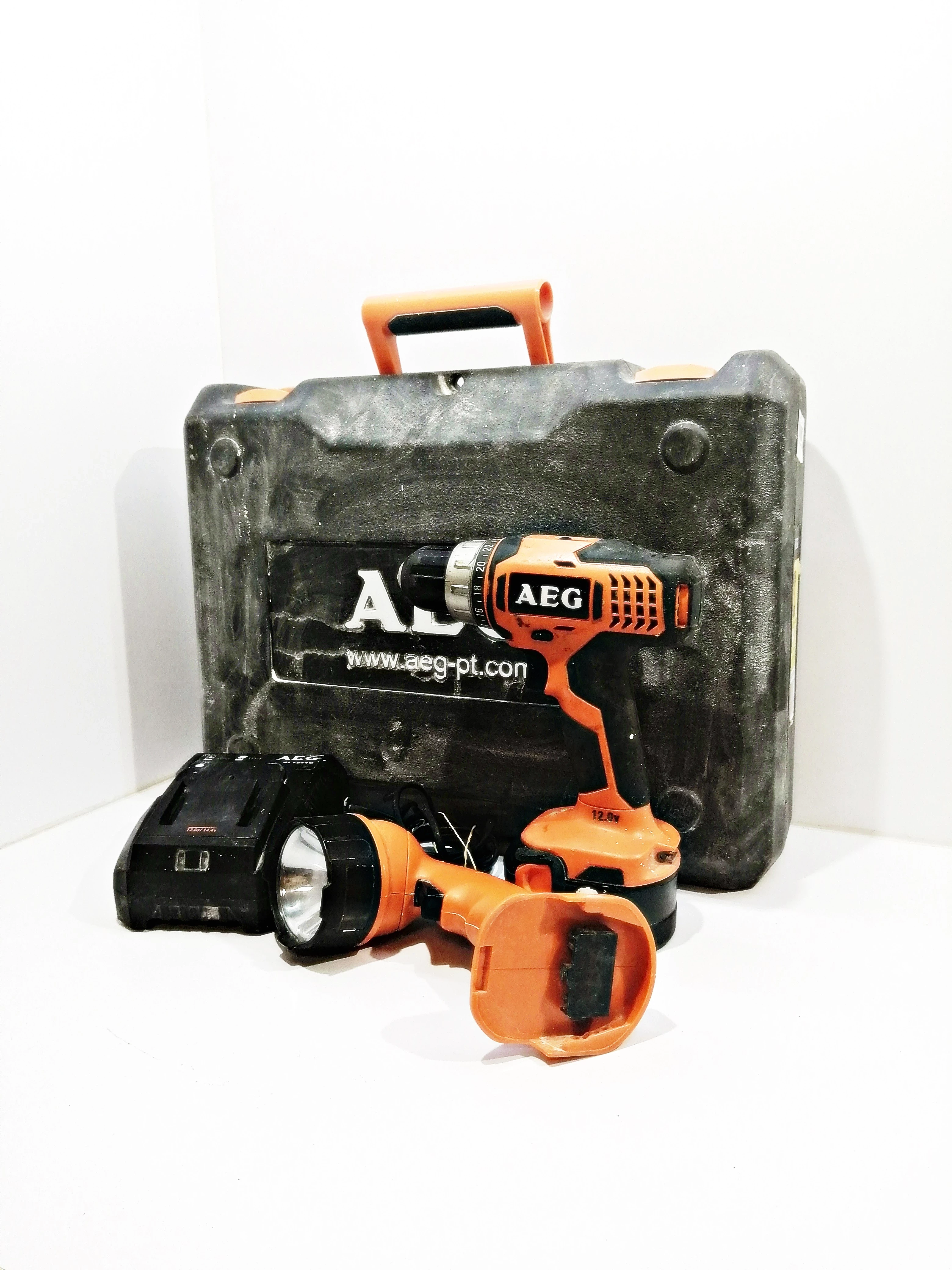 wkretarka-aeg-bs12g-walizka-ladowarka-aku-bazylianska-4j-warszawa