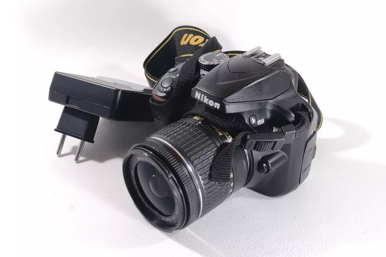 NIKON D3400 + 18-55 VR KIT