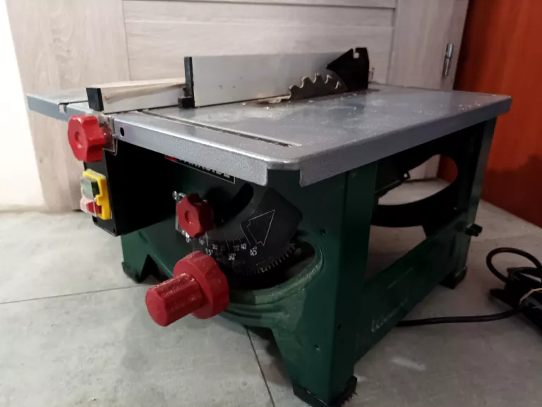 pila-stolowa-parkside-pmts-210-stan-uzywany