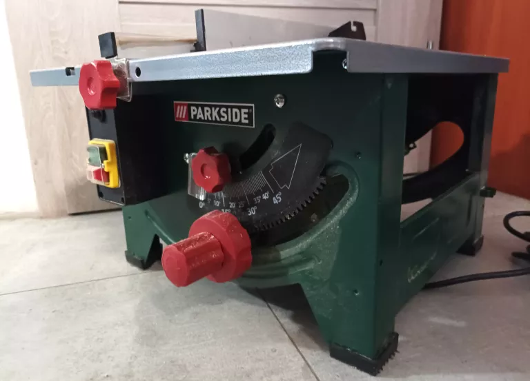 PIŁA STOŁOWA PARKSIDE PMTS 210