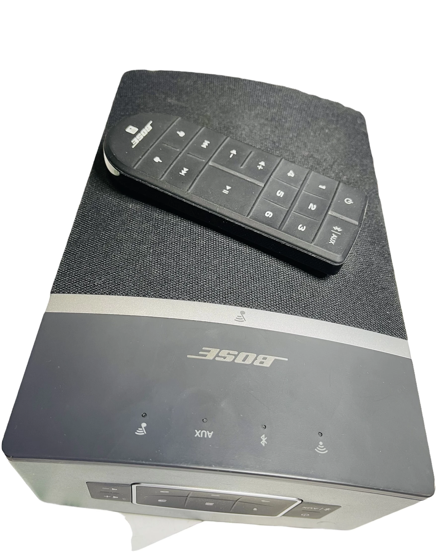 glosnik-bose-bezprzewodowy-soundtouch-10-pilot-stan-uzywany