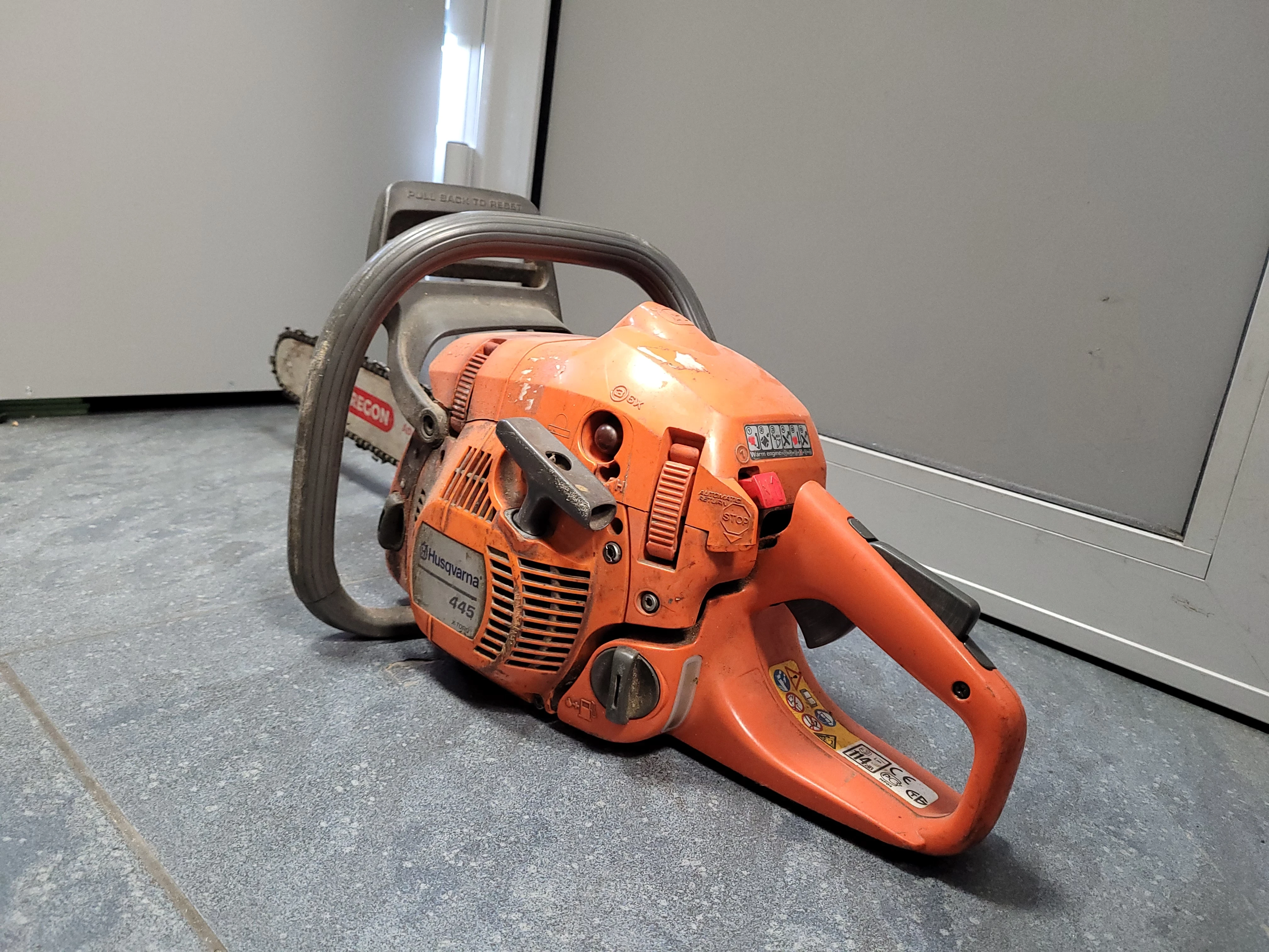 pila-spalinowa-husqvarna-445-marka-husqvarna