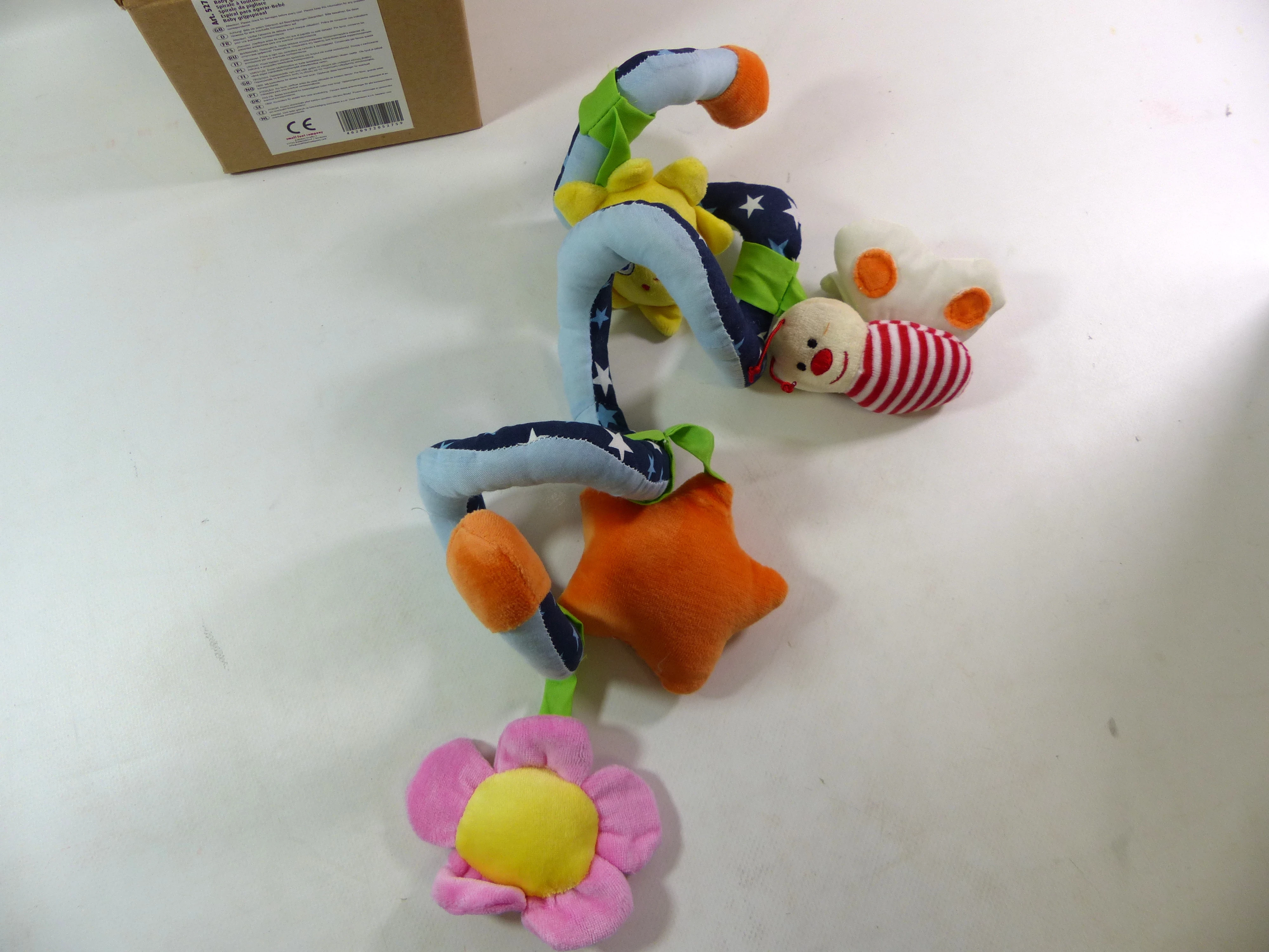 spiralka-do-lozeczka-wozka-szaleszczaca-grzechotka-ean-gtin-4020972052759