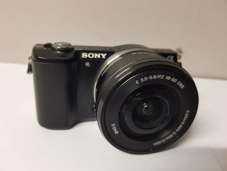 APARAT SONY ALPHA 5000 KPL
