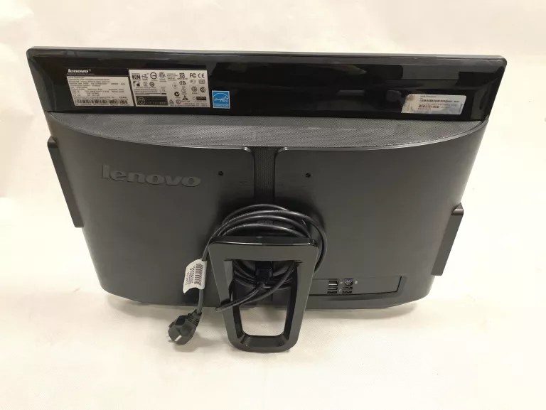KOMPUTER ALL IN ONE LENOVO IDEACENTER B520