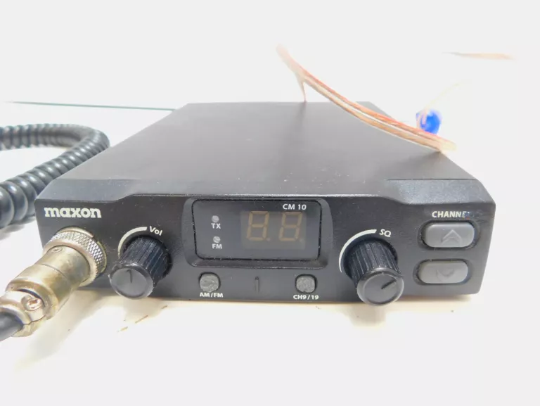 CB RADIO MAXON CM10