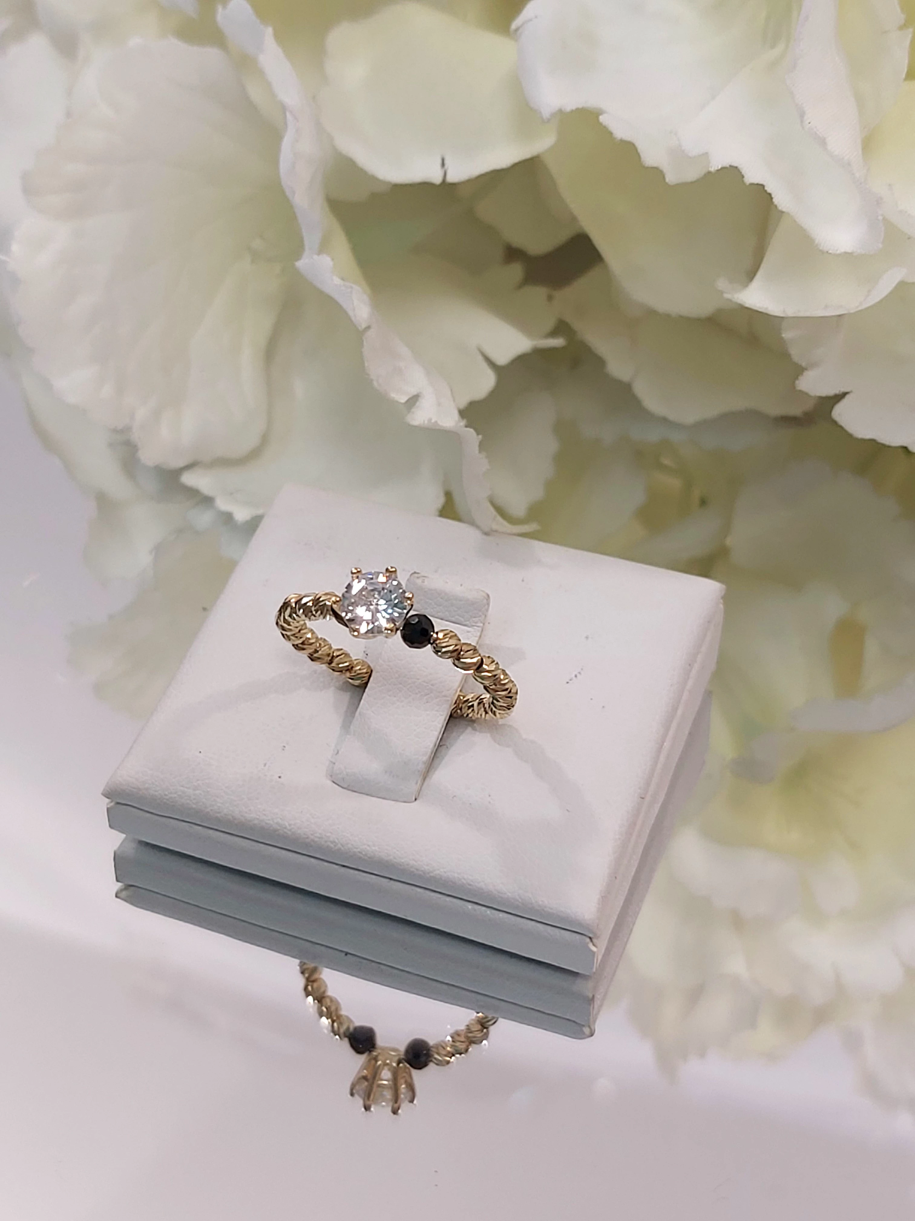 zloty-pierscionek-kuleczki-z-cyrkonia-p585-187g-ean-gtin-0031628731250