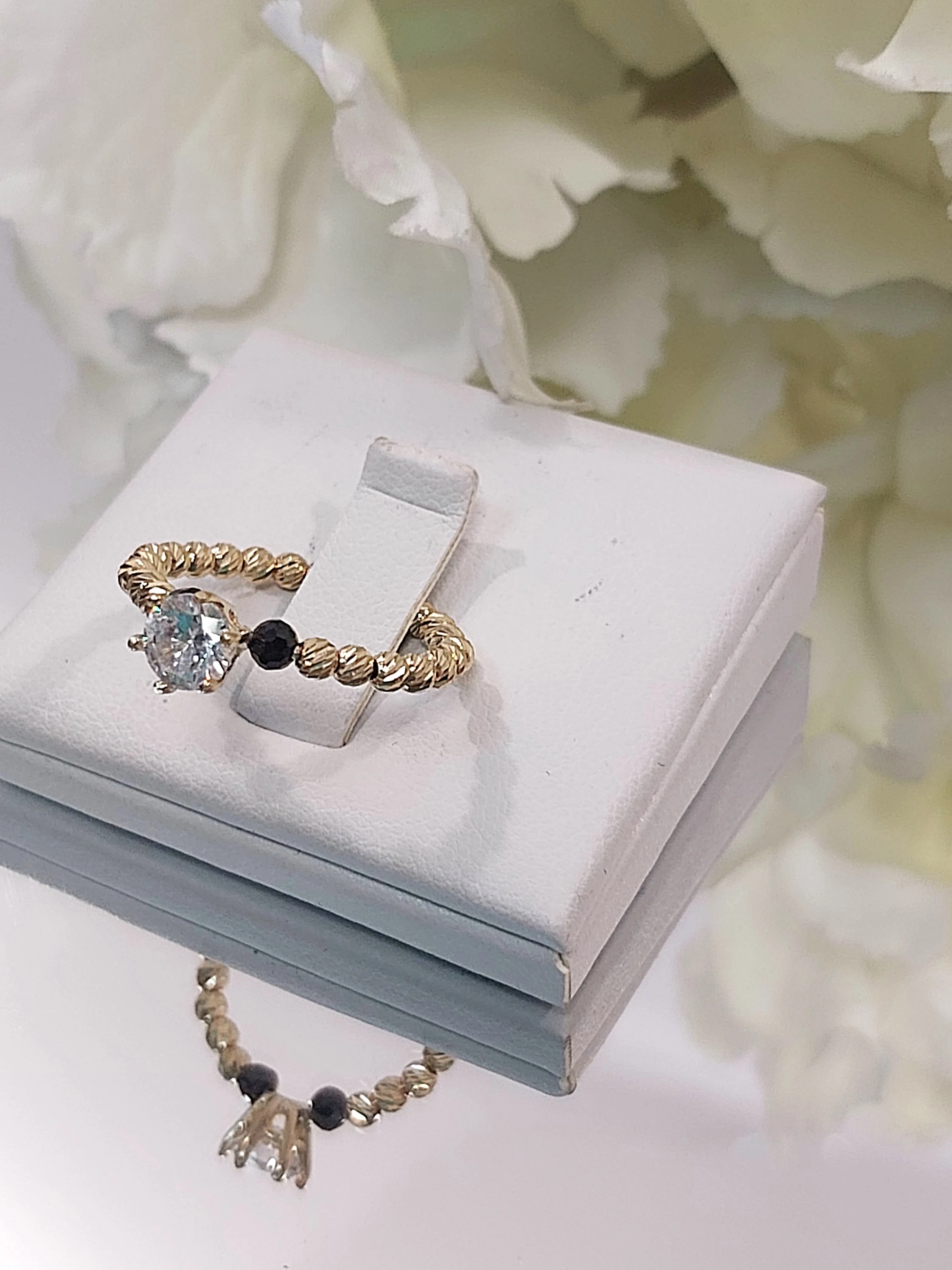 zloty-pierscionek-kuleczki-z-cyrkonia-p585-187g-rodzaj-2205-2