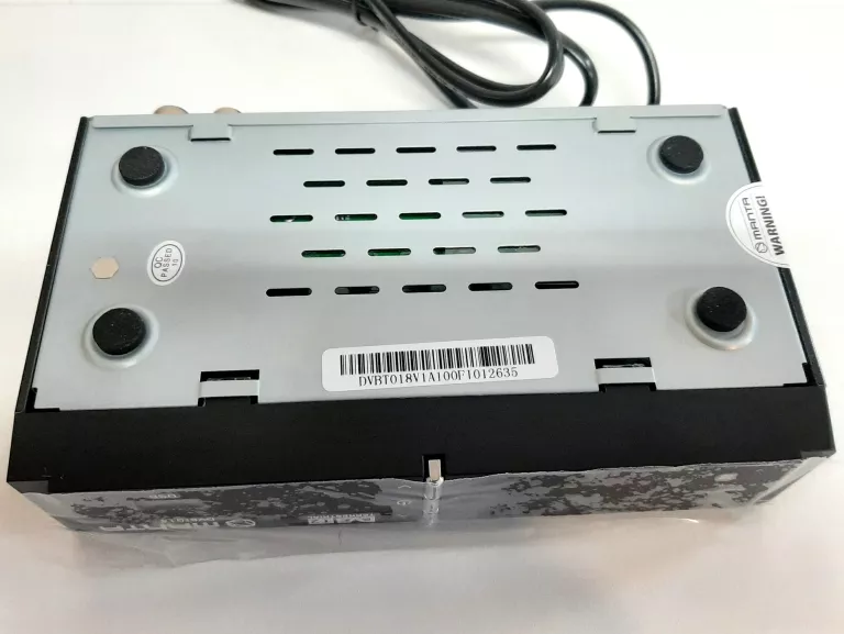 DEKODER DVB-T2 MANTA DVBT018 - JAK NOWY!!!