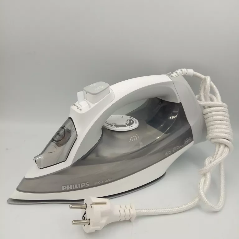 ŻELAZKO PAROWE PHILIPS DST5010/10 2400W!