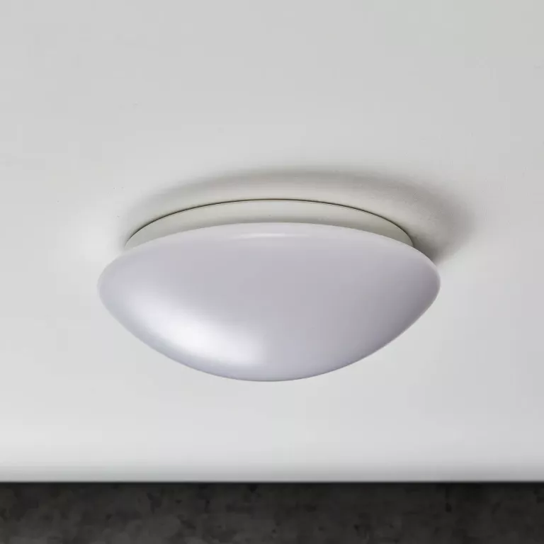 LAMPA SUFITOWA Z CZUJNIKIEM STEINEL RS 16L