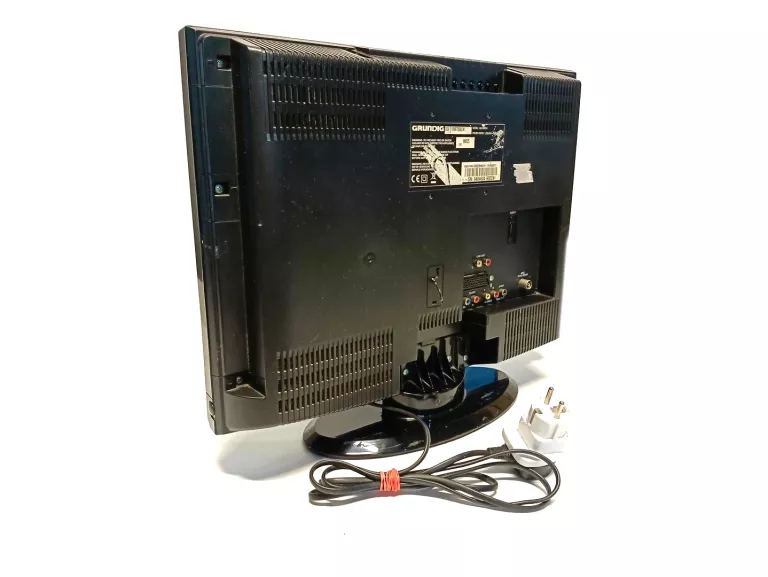 TELEWIZOR LCD GRUNDIG GU19WDV4 19' DVD / HD READY