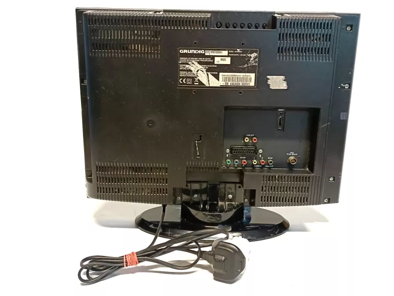 TELEWIZOR LCD GRUNDIG GU19WDV4 19' DVD / HD READY