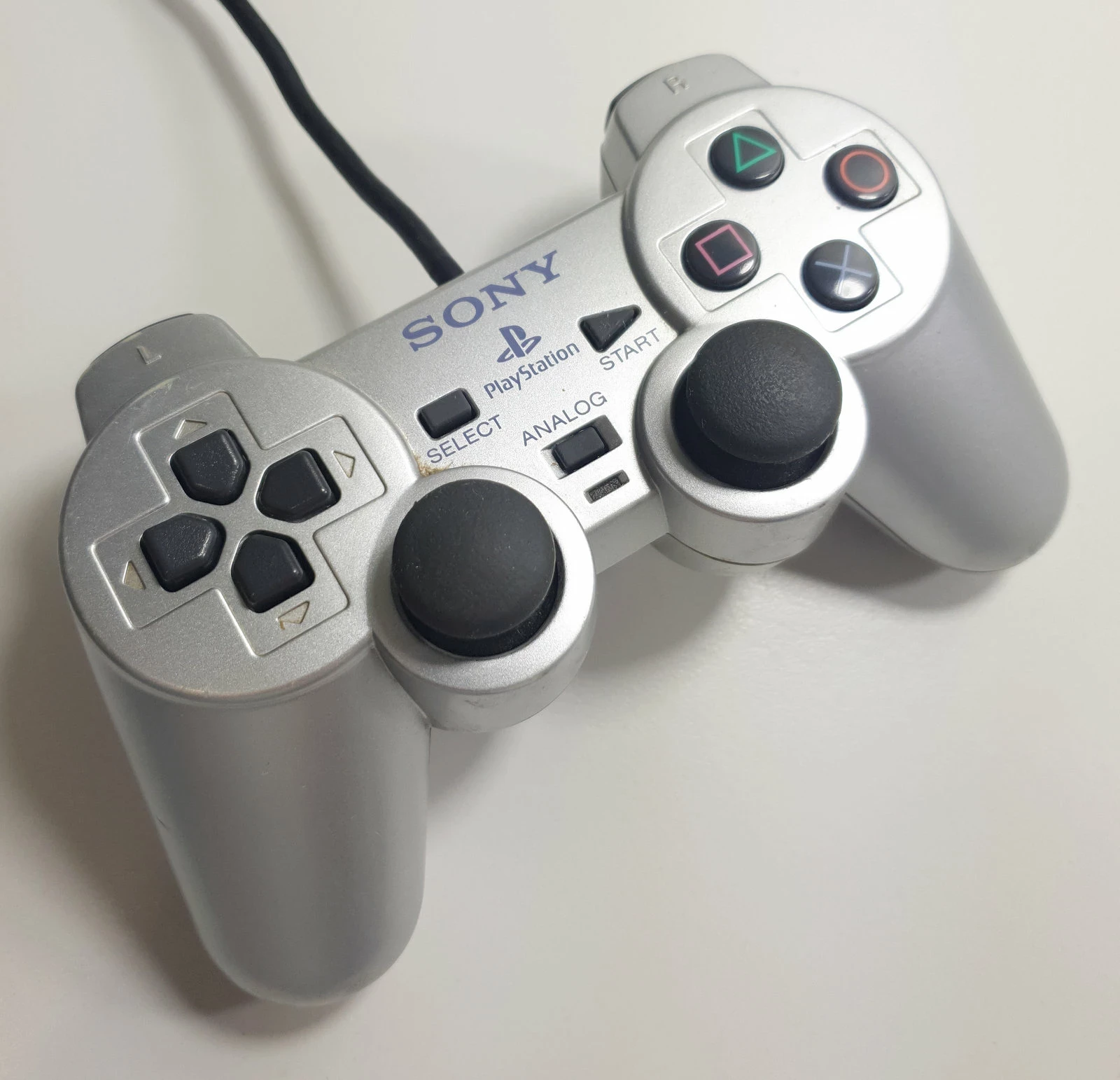 konsola-ps2-scph-77004-stan-uzywany