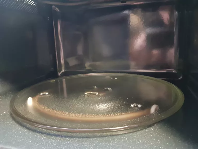 MIKROFALÓWKA SAMSUNG GE711K