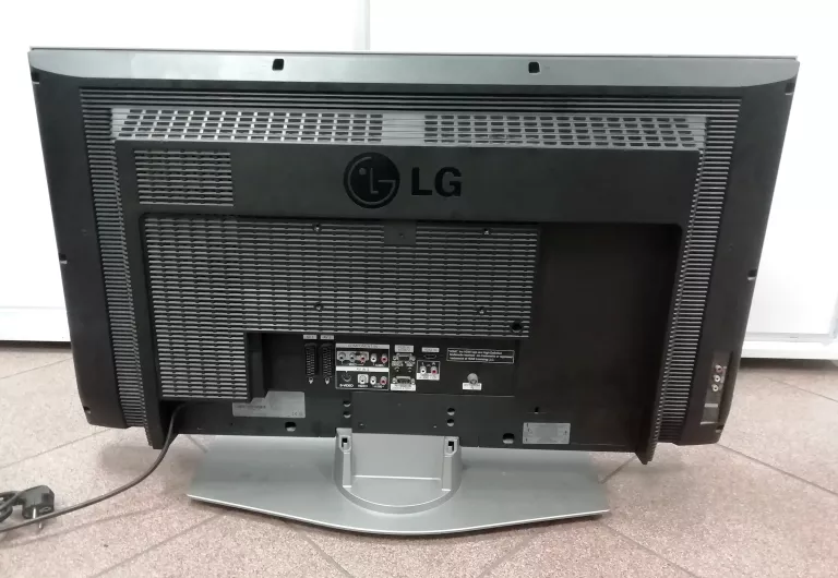 TELEWIZOR LG 32LC3R