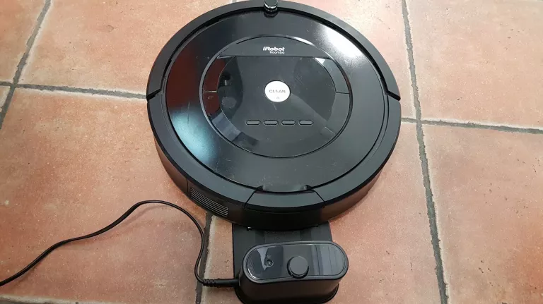odkurzacz-irobot-roomba-805-kod-producenta-b01igkamgc