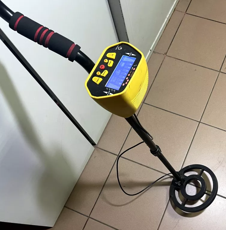 WYKRYWACZ METALU COBRA CT-1828