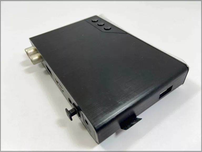 DEKODER TUNER DVB-T/T2 FERGUSON ARIVA T265 KOMPL