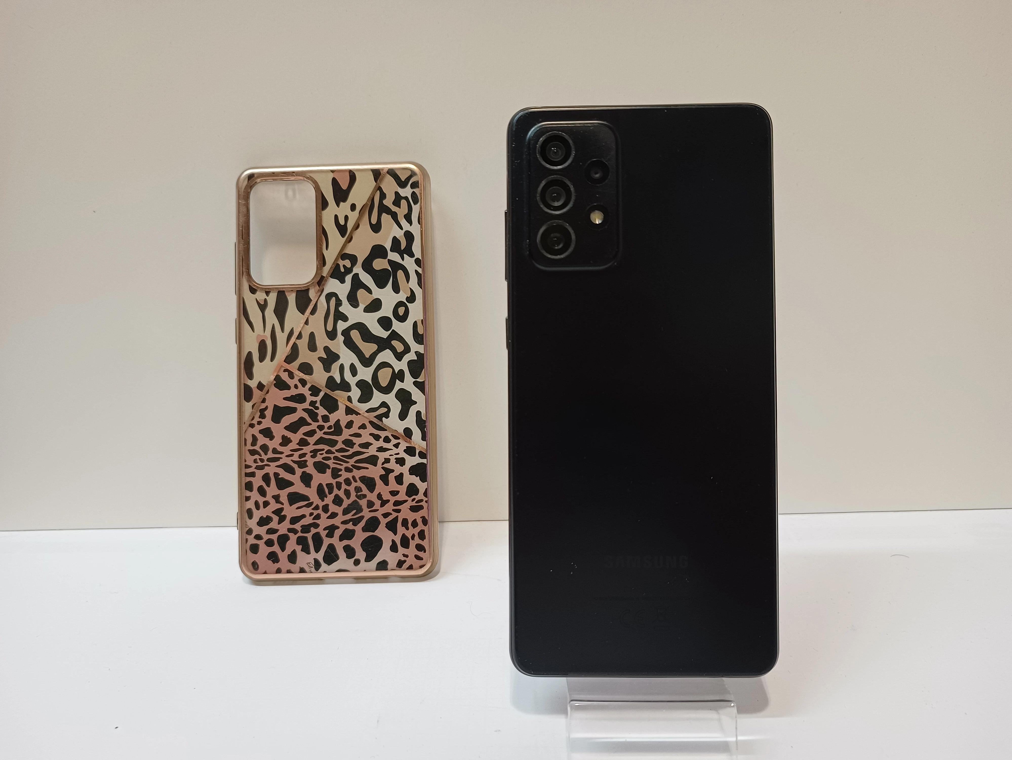 telefon-samsung-galaxy-a72-typ-smartfon