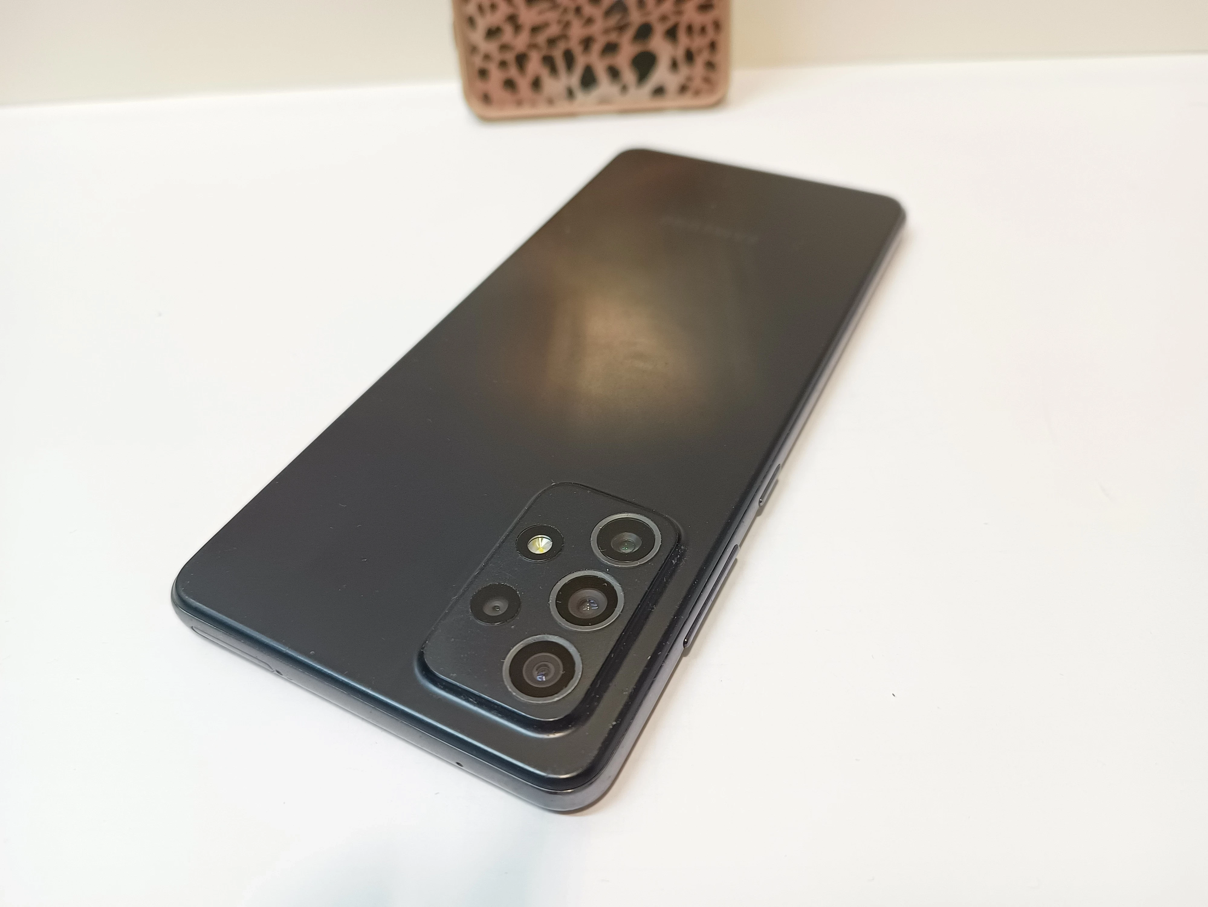 telefon-samsung-galaxy-a72-przekatna-ekranu-67