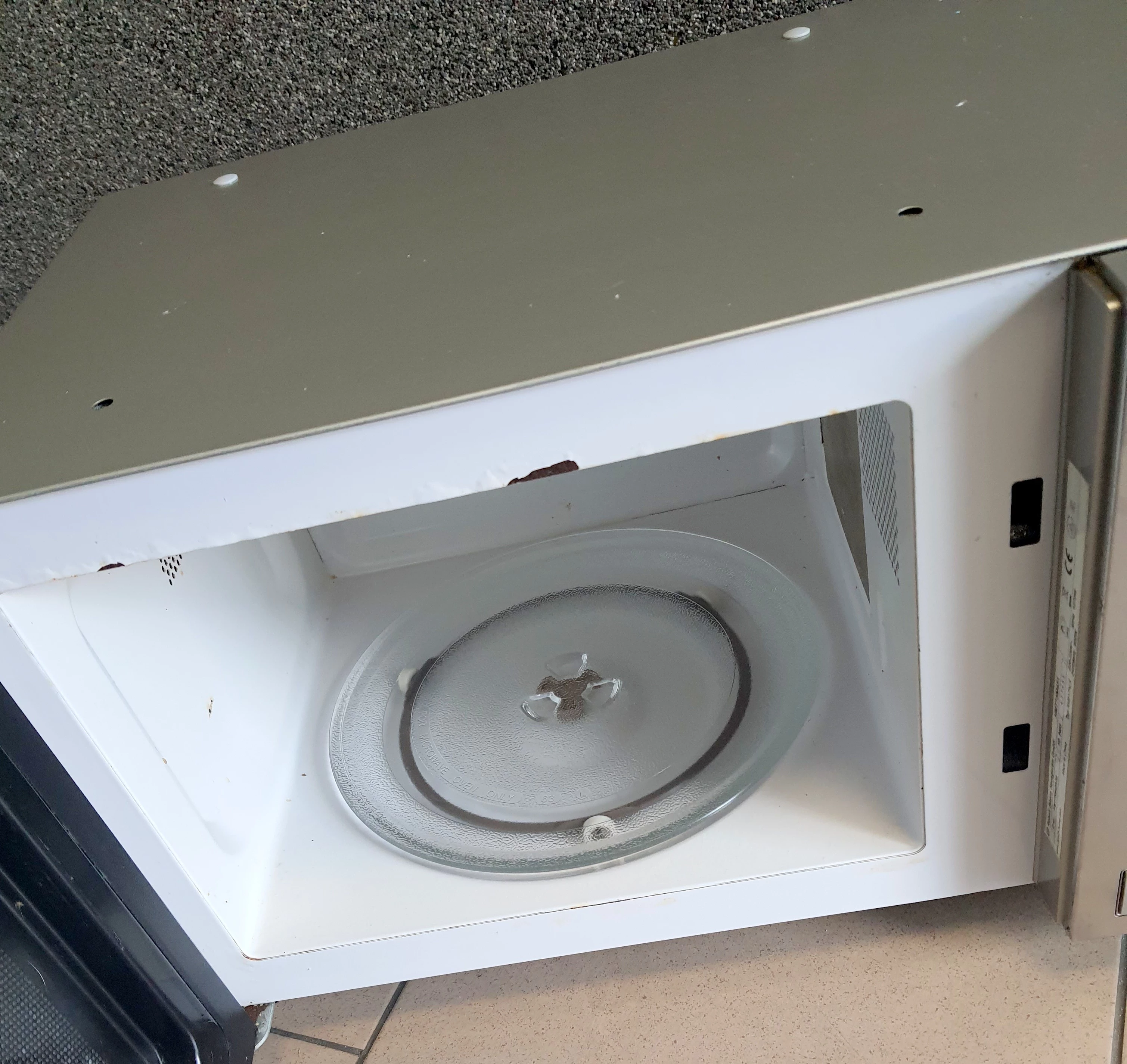 kuchenka-mikrofalowa-bosch-hmt75m451-kolor-dominujacy-inny