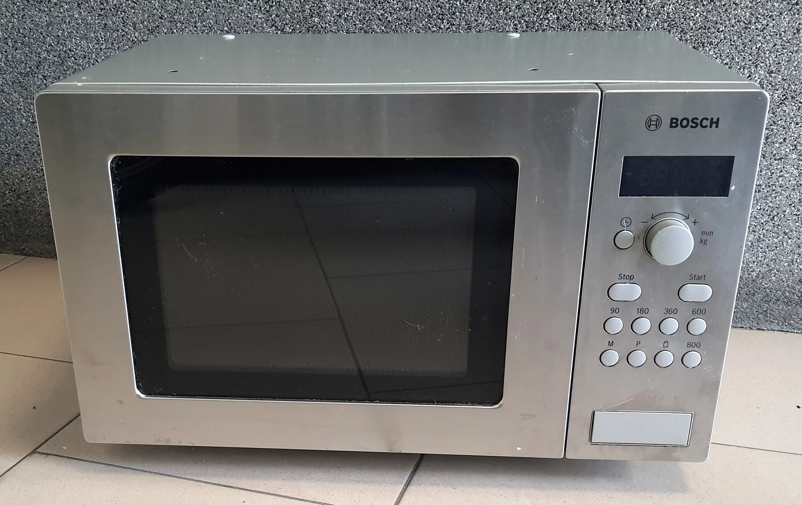 kuchenka-mikrofalowa-bosch-hmt75m451-meczennikow-8-radzionkow