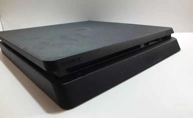 konsola-sony-playstation-4padkab-uszkodzona-kod-producenta-cuh-2016a