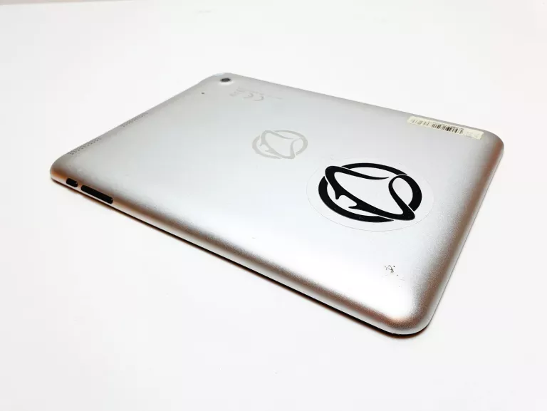 tablet-manta-mid-801-komplet-opis-kolor-czarny