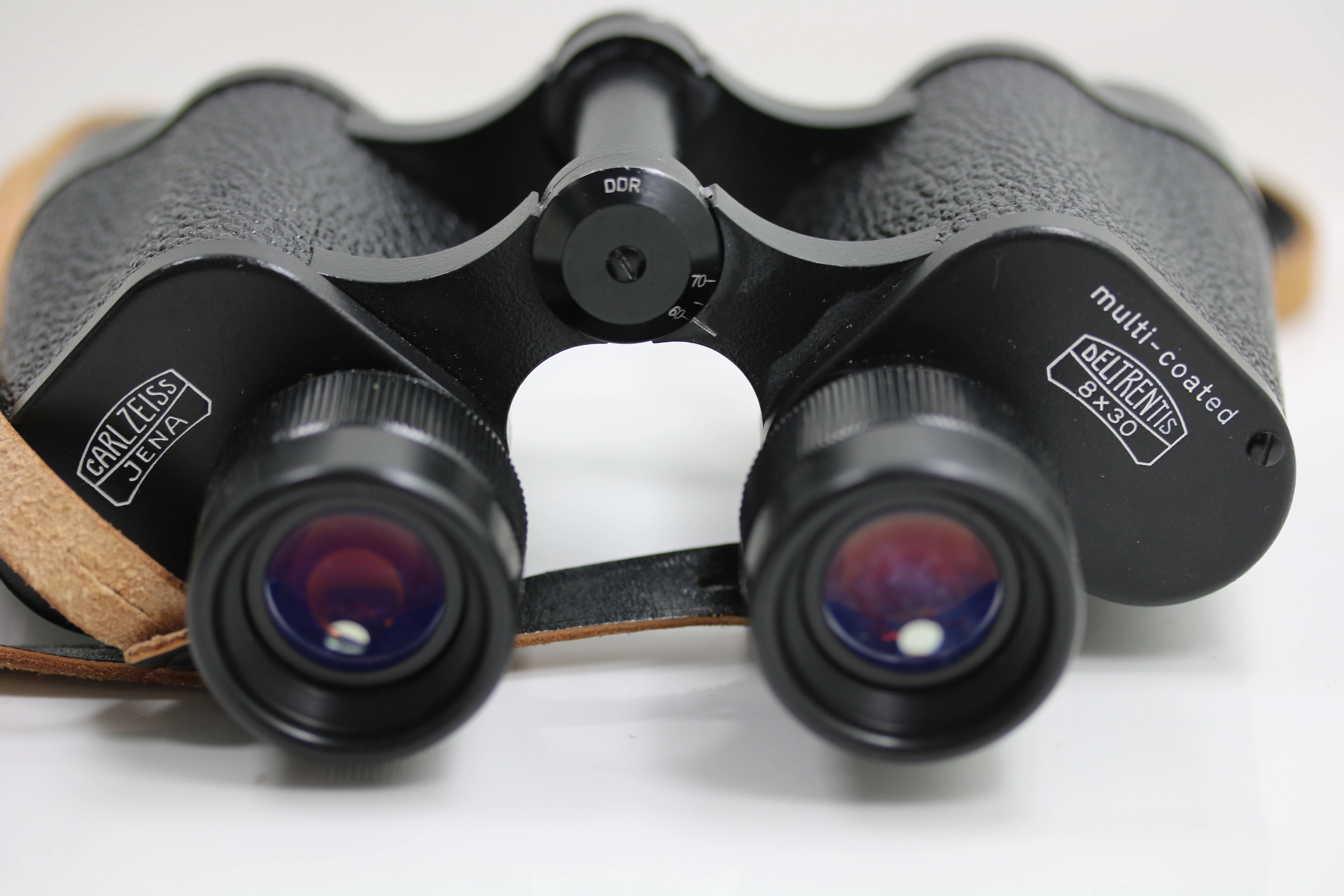 lornetka-carl-zeiss-jena-deltrentis-8x30-stan-uzywany