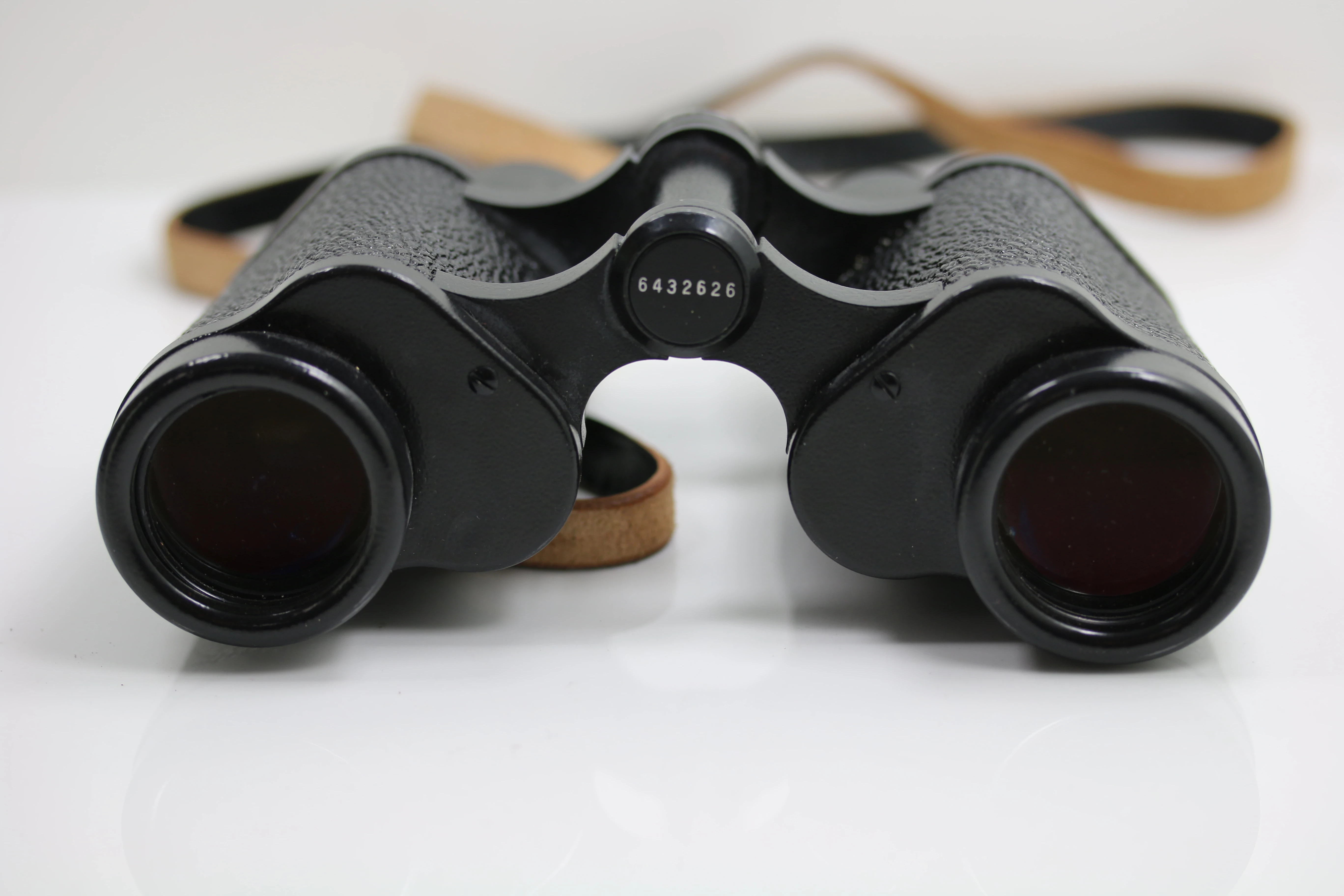 lornetka-carl-zeiss-jena-deltrentis-8x30-marka-carl-zeiss