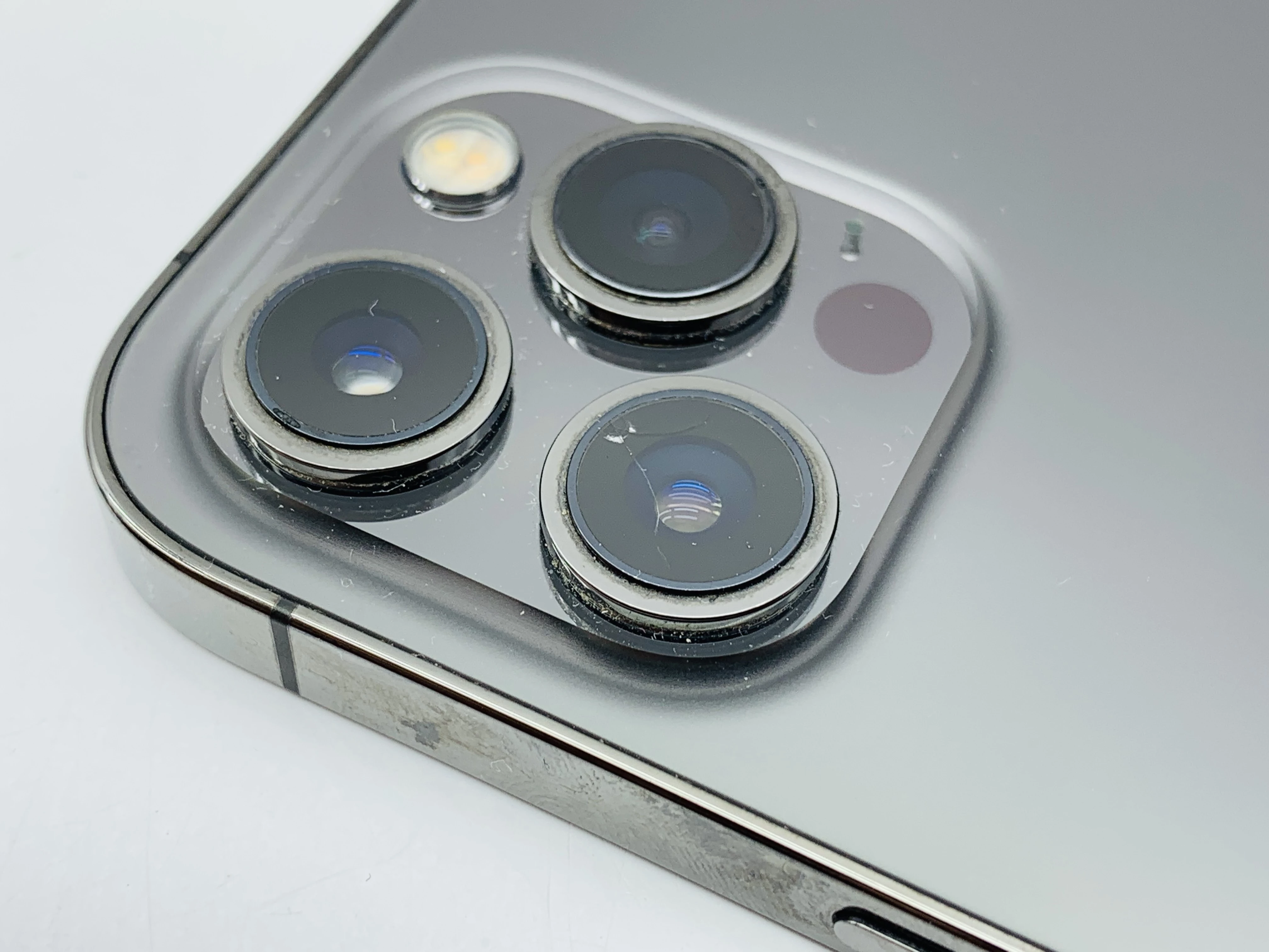 iphone-12-pro-max-512-gb-gwarancja-opis-przekatna-ekranu-67