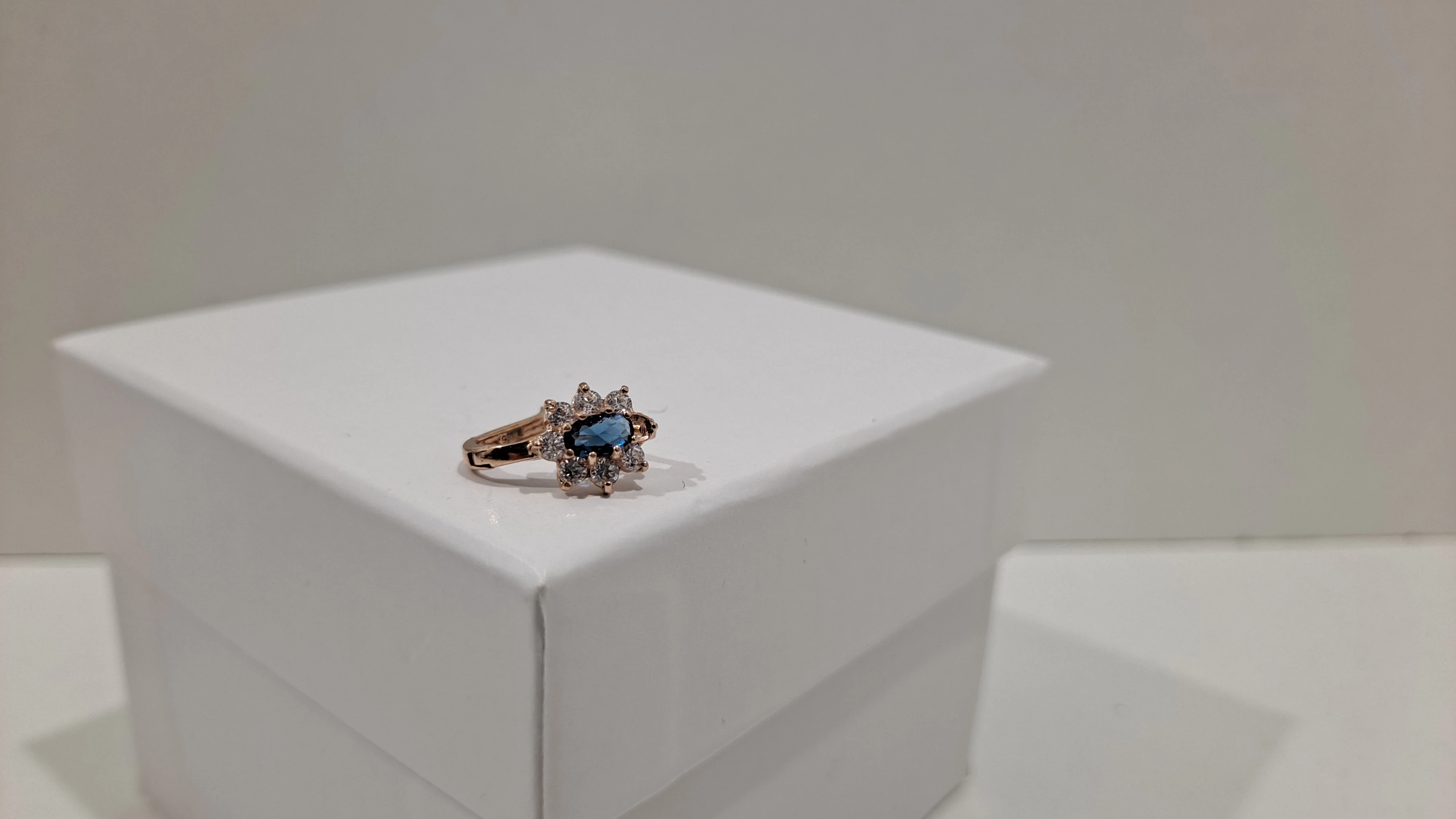 elegancki-zloty-kolczyk-z-cyrkoniami-585-rodzaj-2205-2