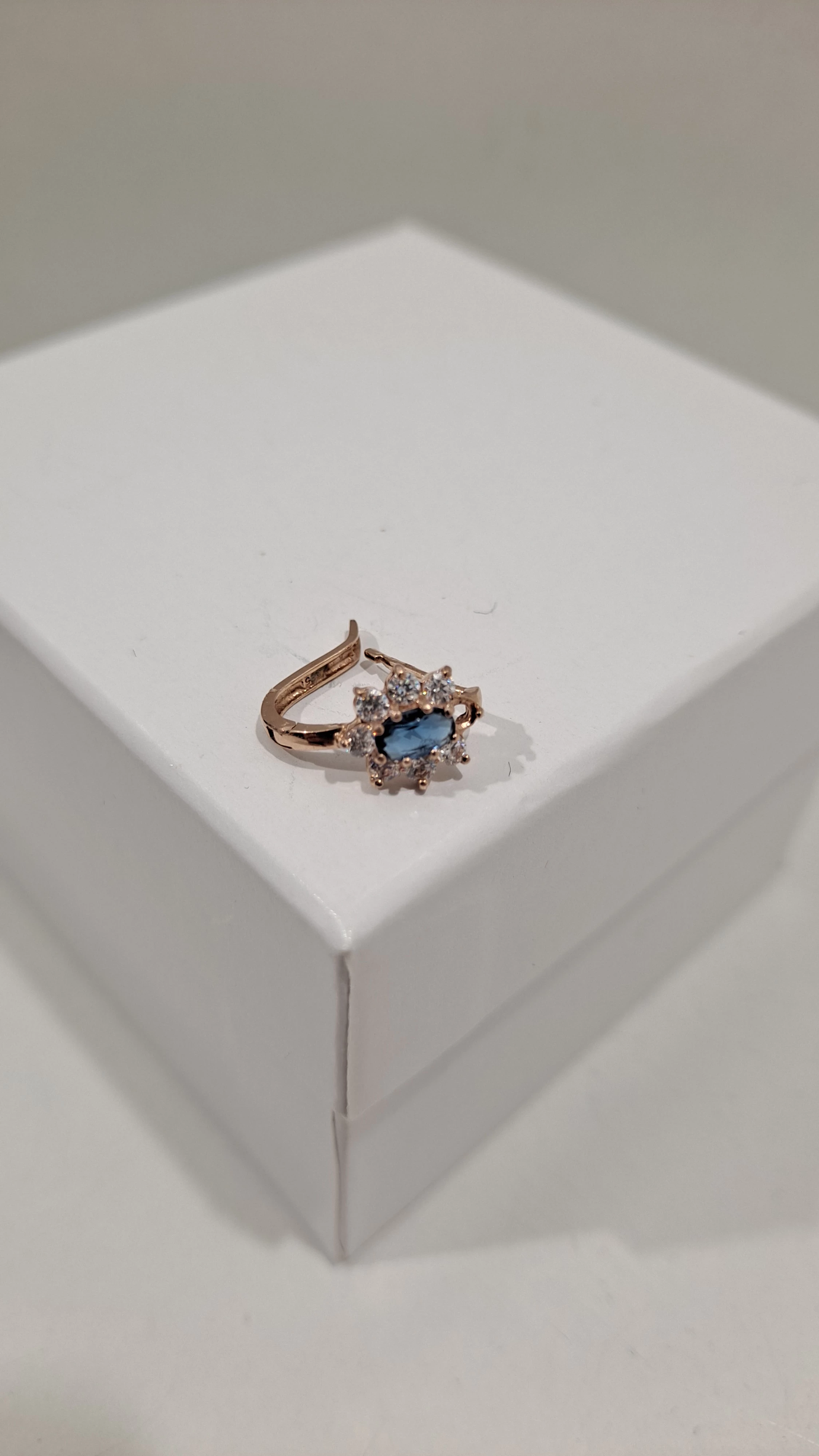 elegancki-zloty-kolczyk-z-cyrkoniami-585-stan-11323-2