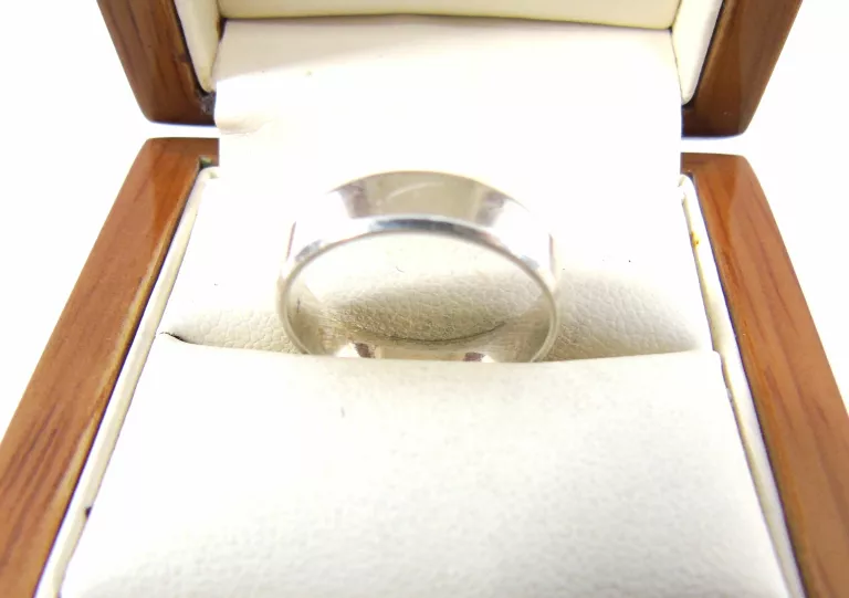 super-srebrna-obraczka-pr925-r15-stan-nie-wymaga-renowacji