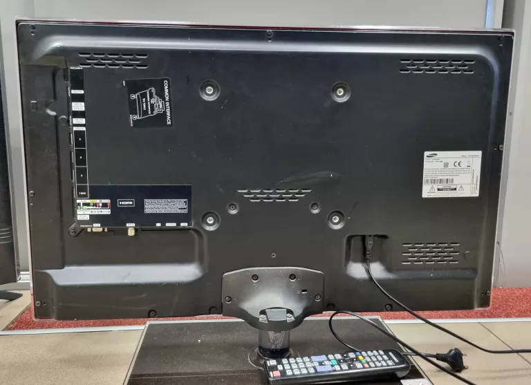 TELEWIZOR SAMSUNG UE32K5100 +PILOT