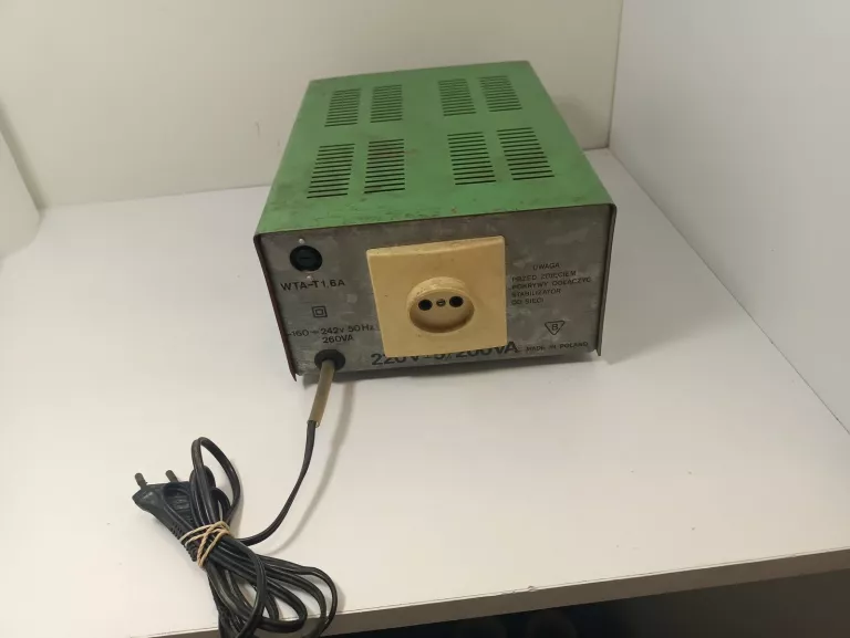 stabilizator-napiecia-unitra-zatra-sm-2002-model-5702016616415